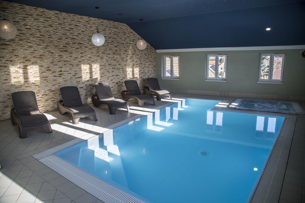 Amalka U Ripu Hotel Straskov Luaran gambar
