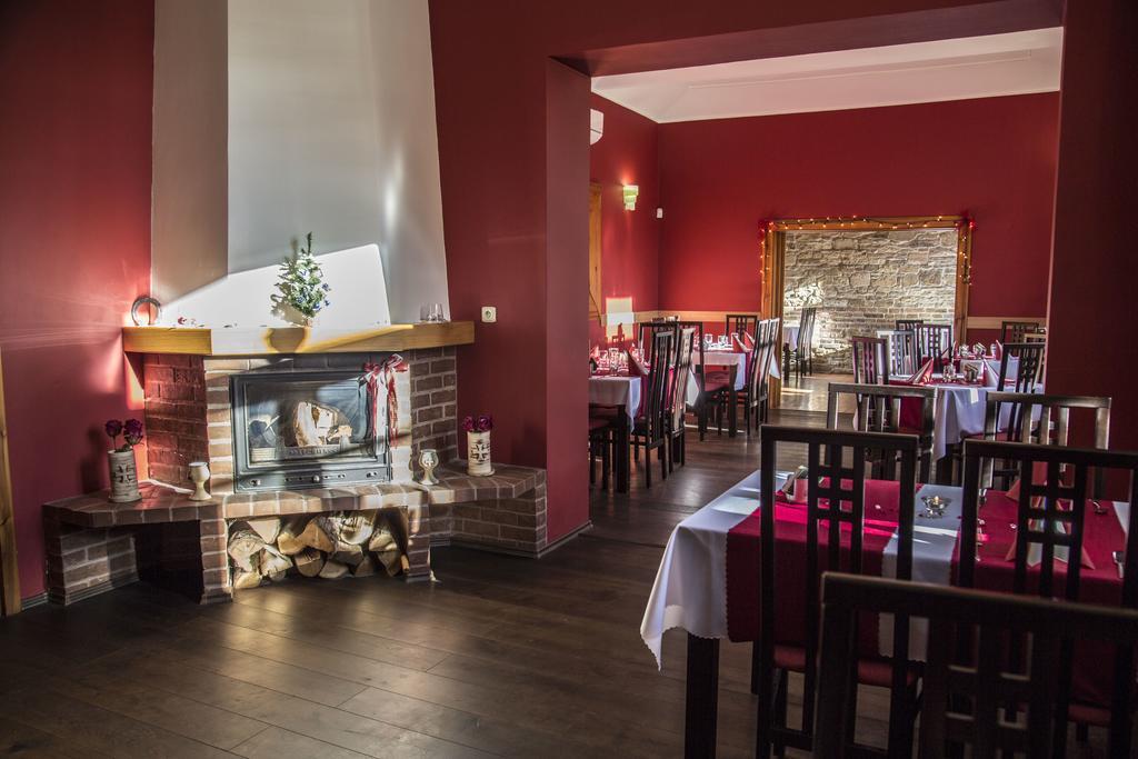 Amalka U Ripu Hotel Straskov Luaran gambar
